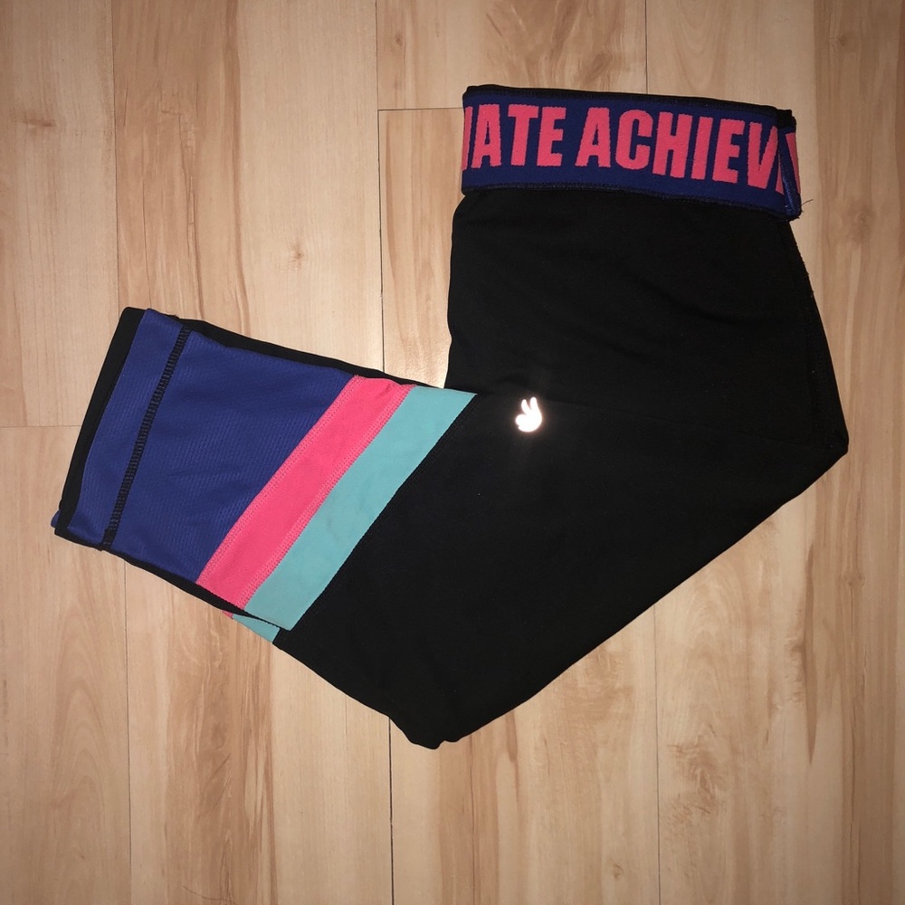 CROP LEGGINGS